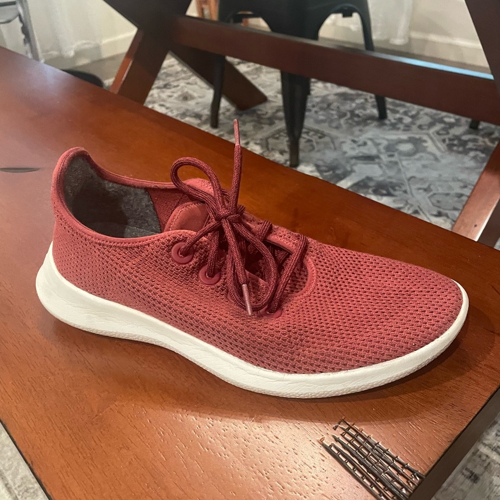 Allbirds Tree Runners Size 10